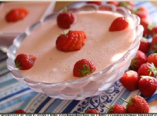 Strawberry Marshmallow Mousse