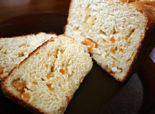 White Chocolate Apricot Bread